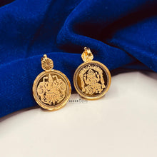 Load image into Gallery viewer, Coin Pendant