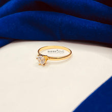 Load image into Gallery viewer, Stone Center Ring