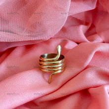 Load image into Gallery viewer, Snake Ring