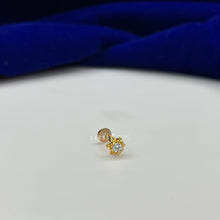 Load image into Gallery viewer, 8K Flower Nose Pin