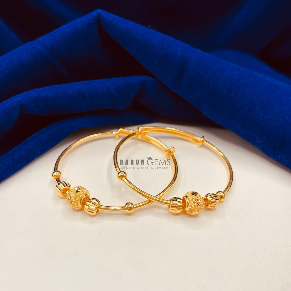 Baby gold bangles outlet with weight and price