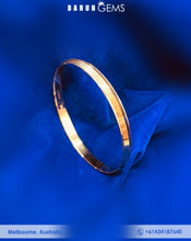 Load image into Gallery viewer, Gold Kaadaa Bangle
