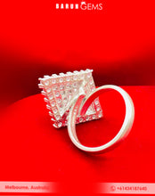 Load image into Gallery viewer, Diamond Glam

