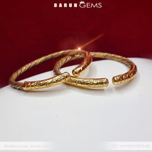 Load image into Gallery viewer, Pancharatna Bangle
