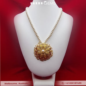 Pearl Necklace