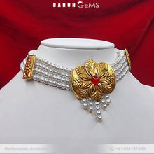 Load image into Gallery viewer, Pearl Choker
