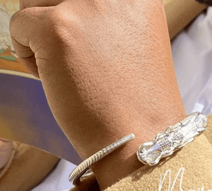 Dragon bangle 2025