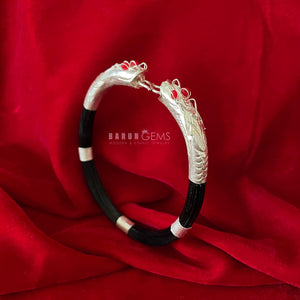 Silver Hatti-ko-Puchar Bracelet (red eyes)