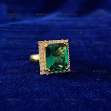 Load image into Gallery viewer, Green Stone Ring
