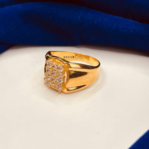 Stones Center Ring