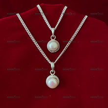 Load image into Gallery viewer, Pearl Necklace
