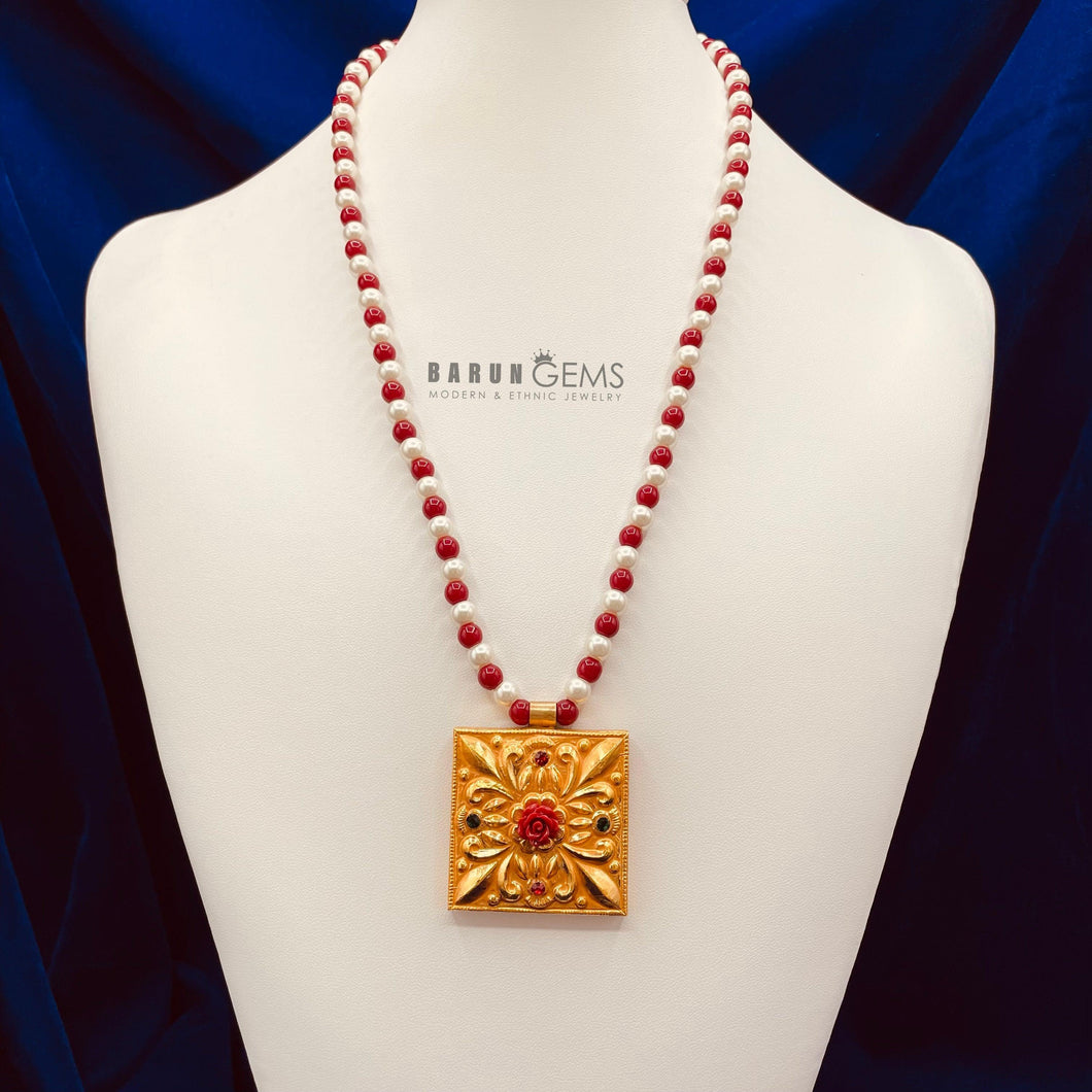 Jantar Necklace