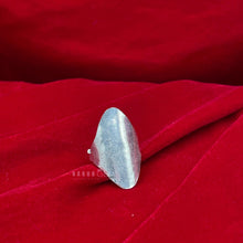 Load image into Gallery viewer, Pyakhan (Newari) Ring
