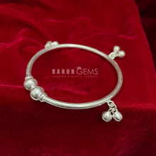 Load image into Gallery viewer, Jingles Bangle

